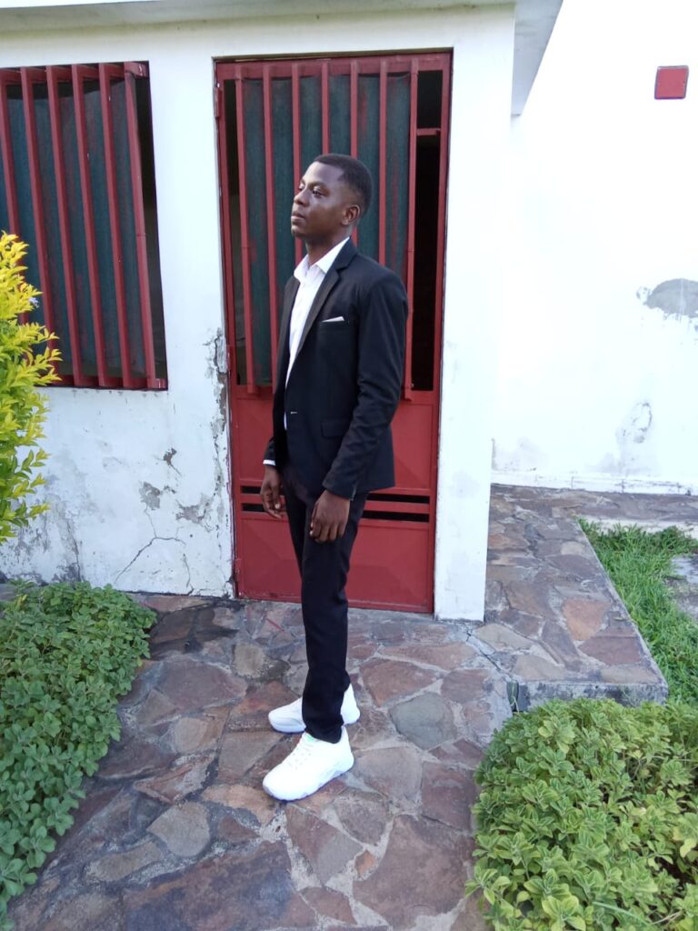 Joao Antonio Mahumane - cover
