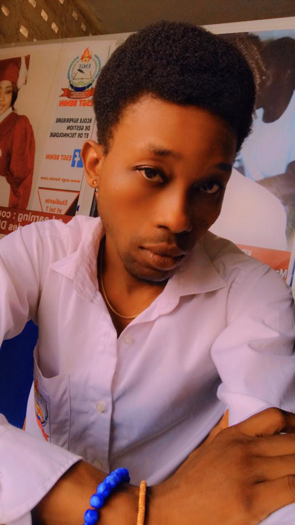 Dimitri TCHIAKPE