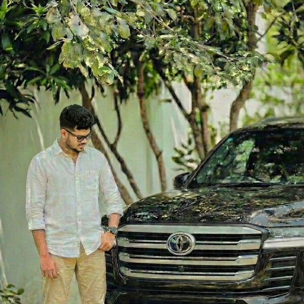 charithra dilhara