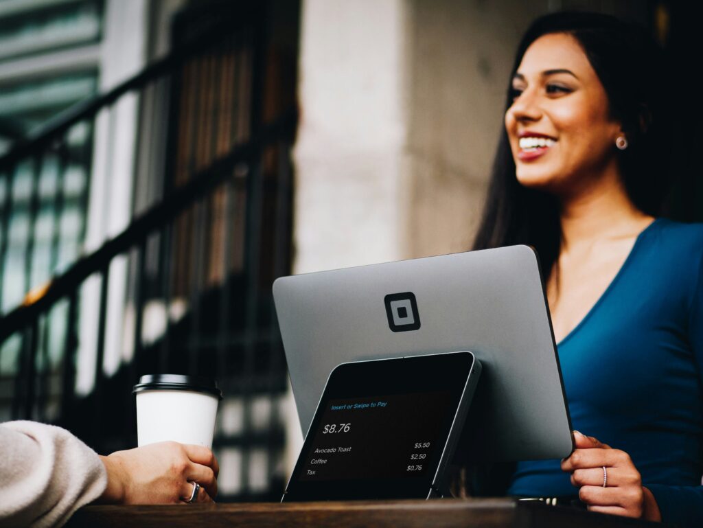 Jobbers.io vs Bark.com – Local vs Global Freelancing
