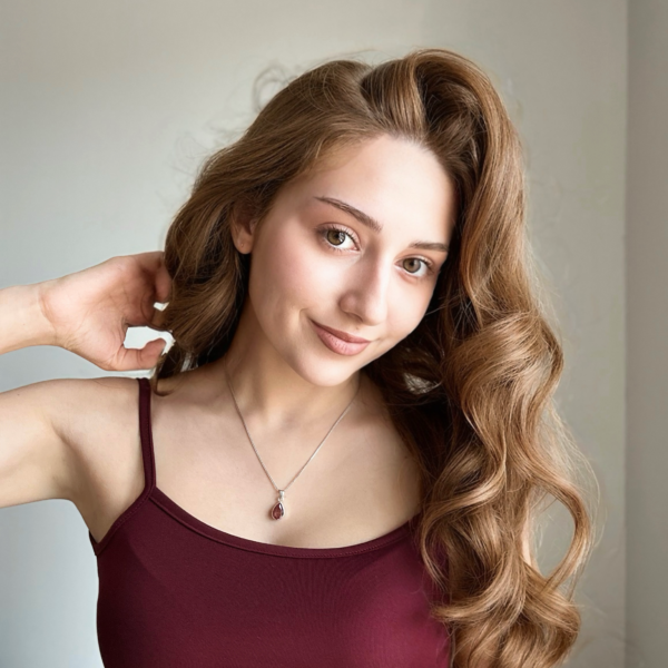 Elina Plyushenko