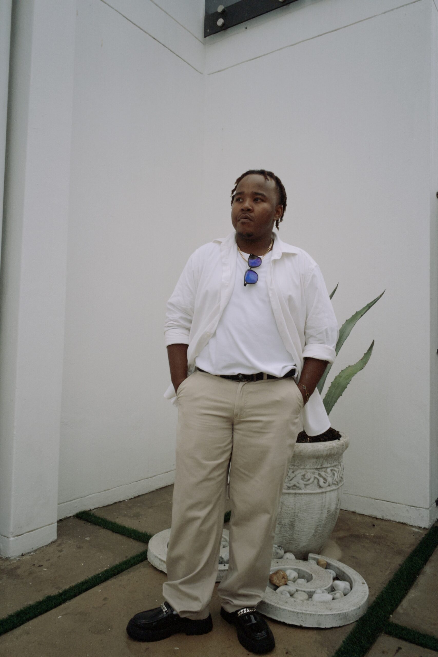 LESEDI MPHUTHI