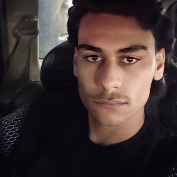 Khalid al, Laban