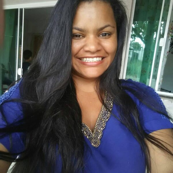 evelyn oliveira