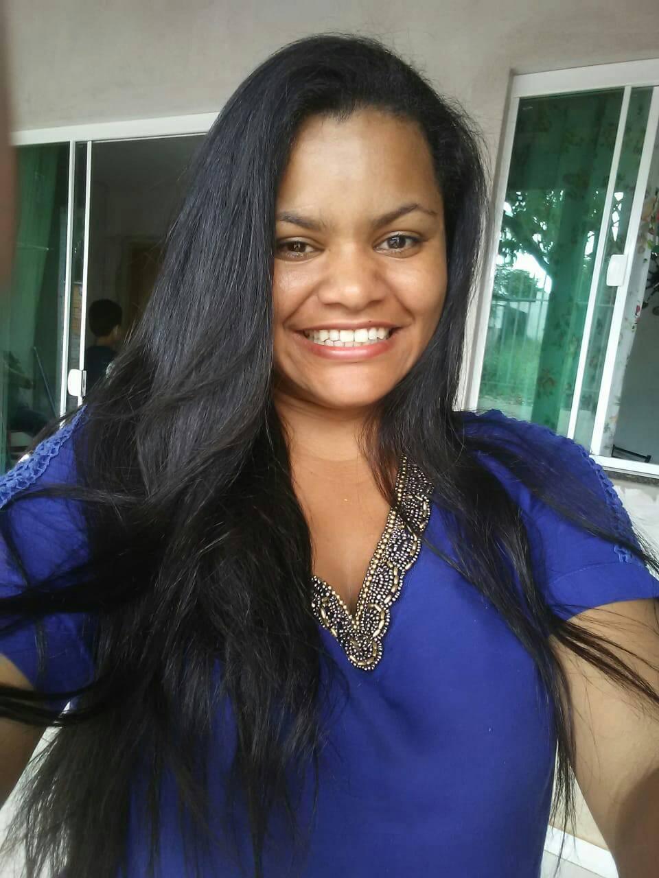 evelyn oliveira