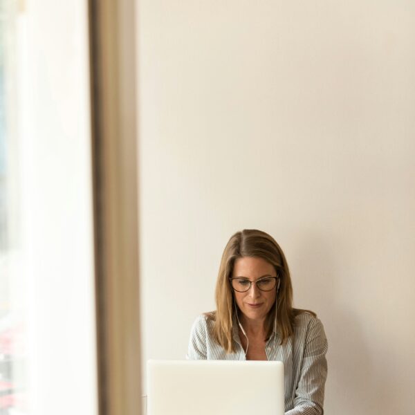 Fastest Ways to Receive International Payments as a Freelancer — Benchmark Test 2026 Fastest Ways to Receive International Payments as a Freelancer — Benchmark Test 2026