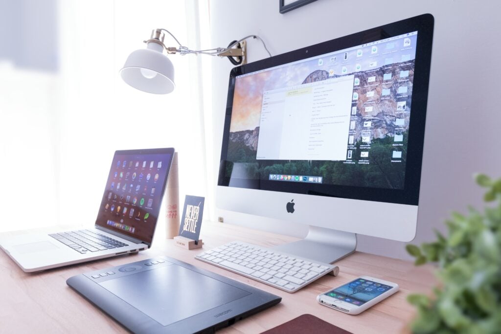 How to Hire a Freelance UX Designer – Brief, Rate & Review Guide