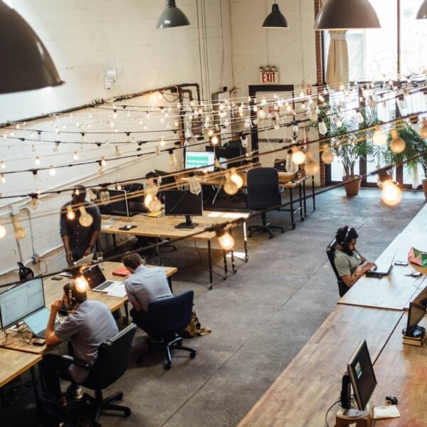 How to Manage a Remote Freelance Team Across 5 Time Zones How to Manage a Remote Freelance Team Across 5 Time Zones
