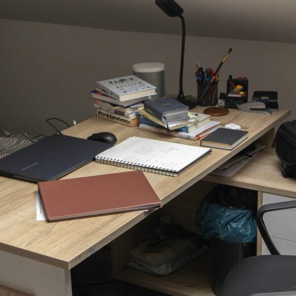 How to Write a Freelance Job Brief That Attracts Top Candidates