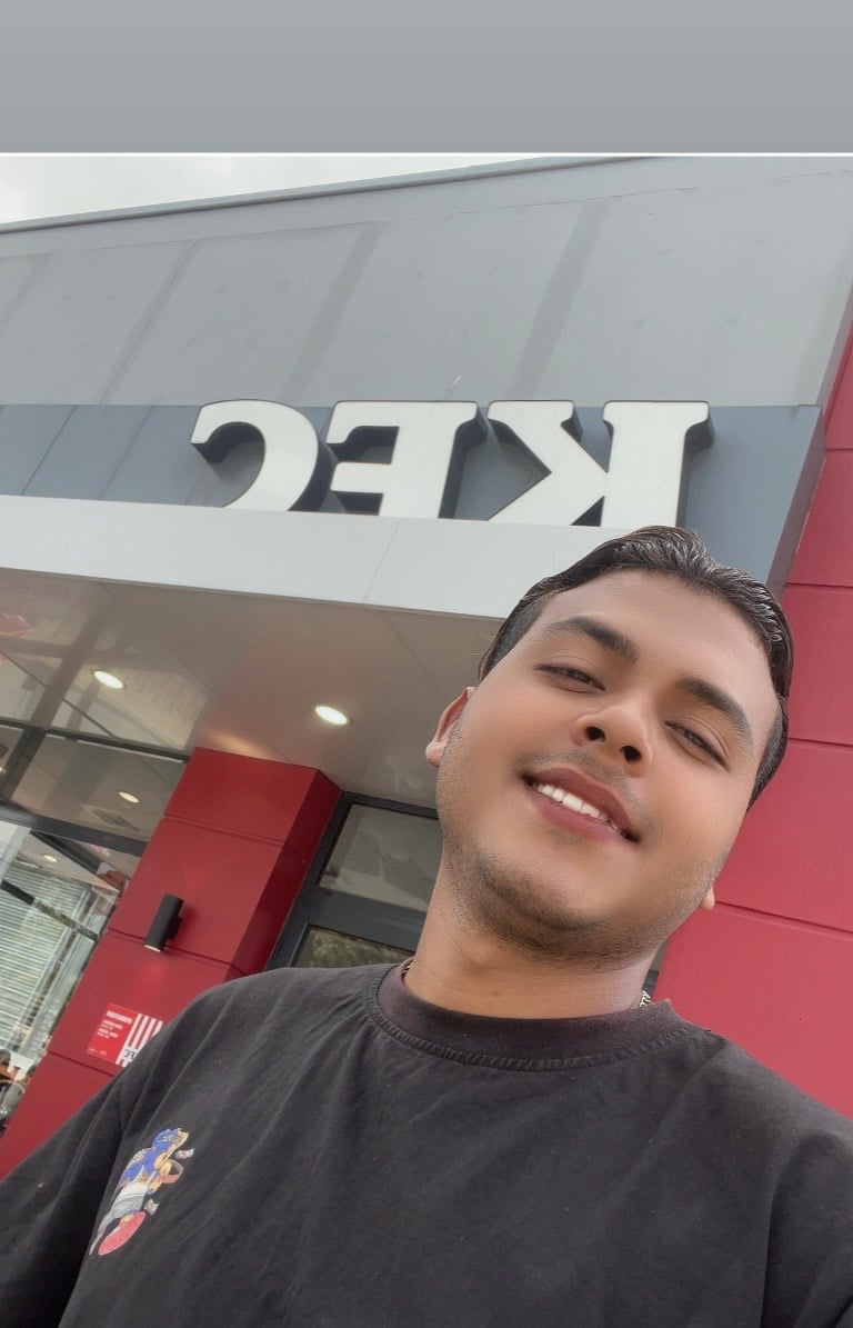 Angelo Muñoz