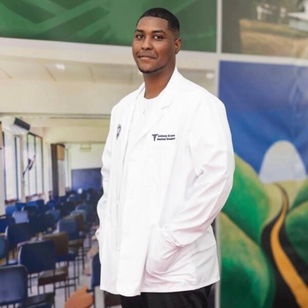 Anthony Evans