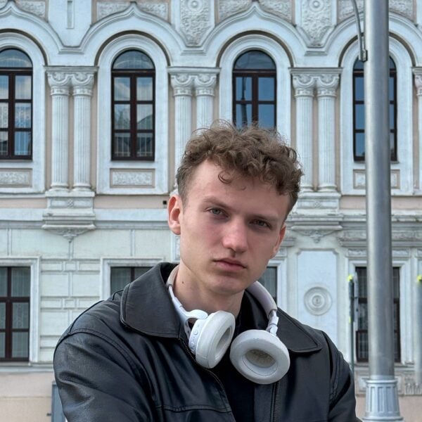 Vladyslav Zvezdaiev