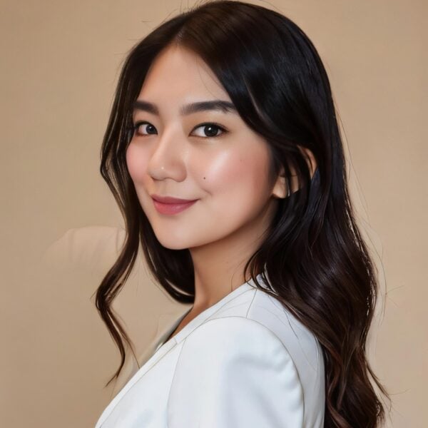 Elaine Grace Carmona