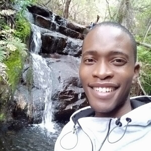 Nkundi Tshabango