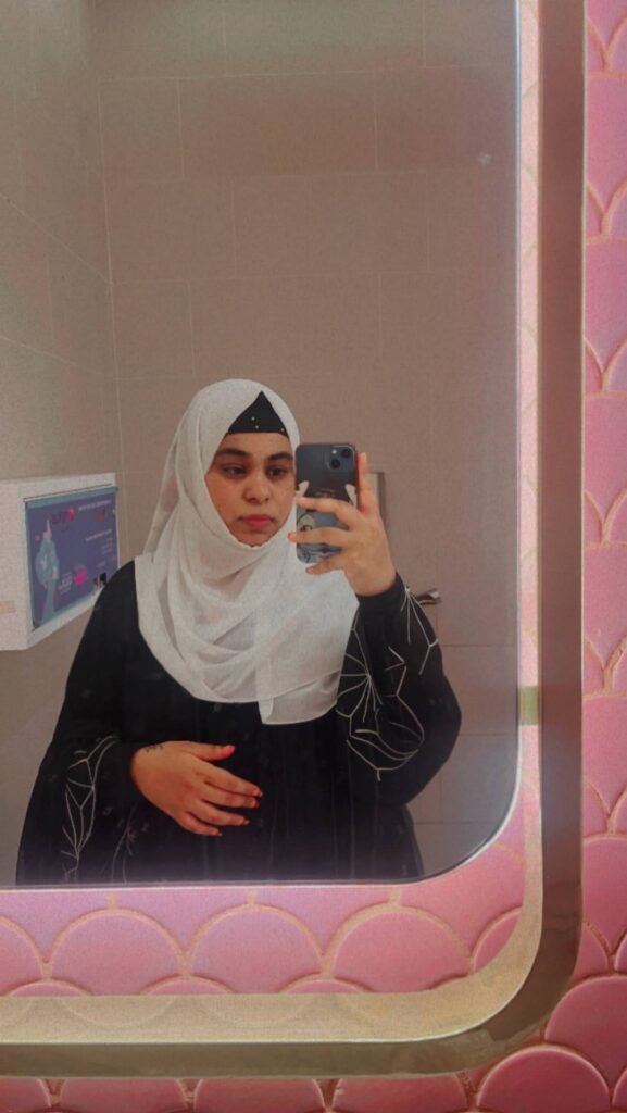 Salma K - الغلاف