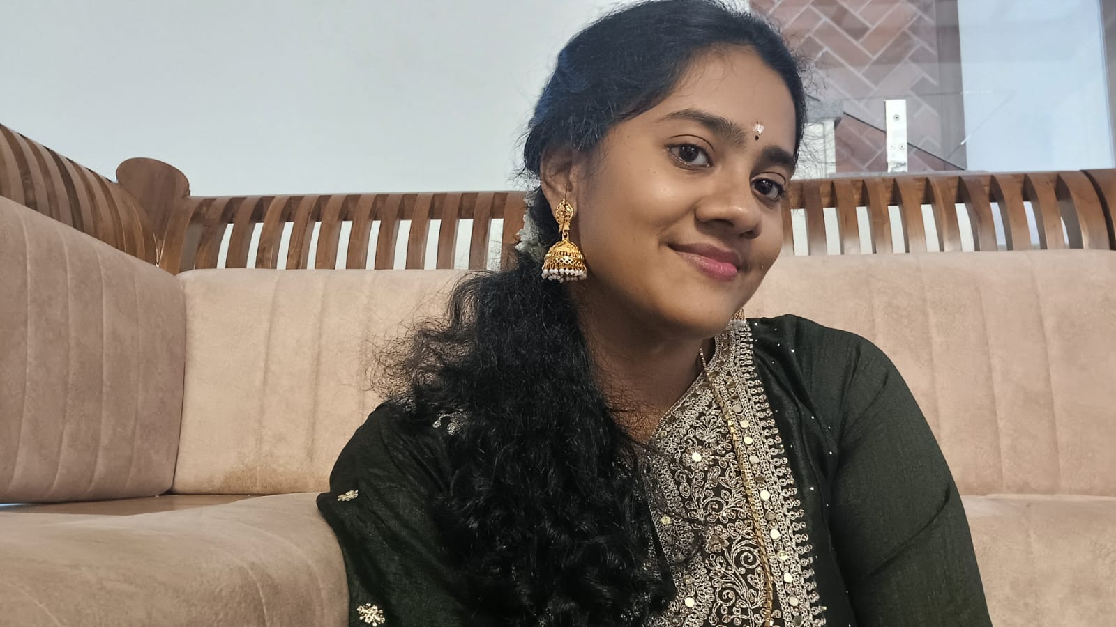 Nivedhitha V