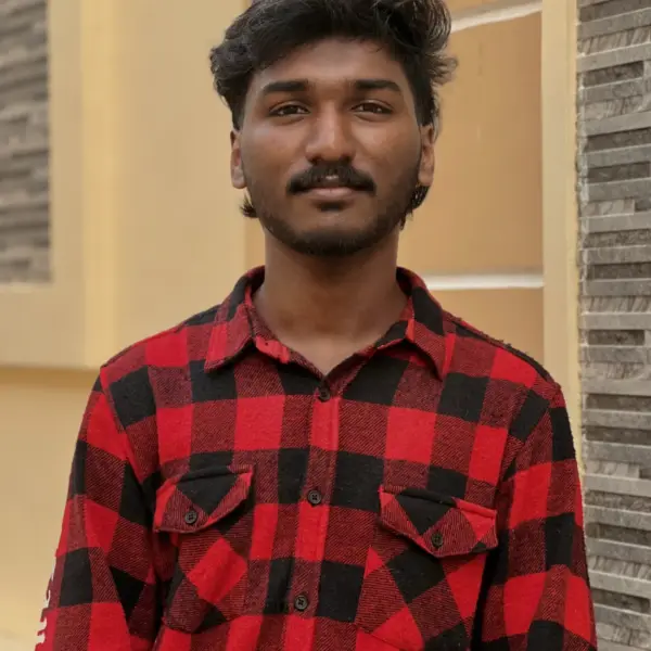 Dzgnr Aravi