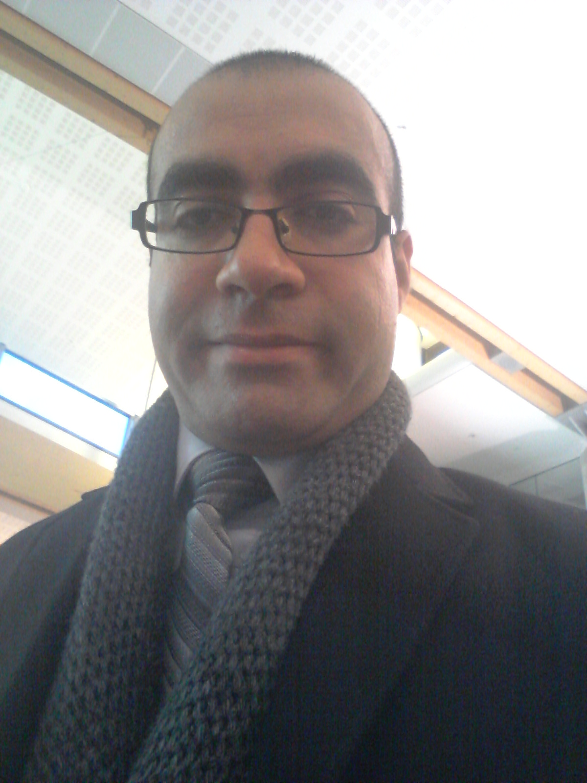 Nabil  Azadi 
