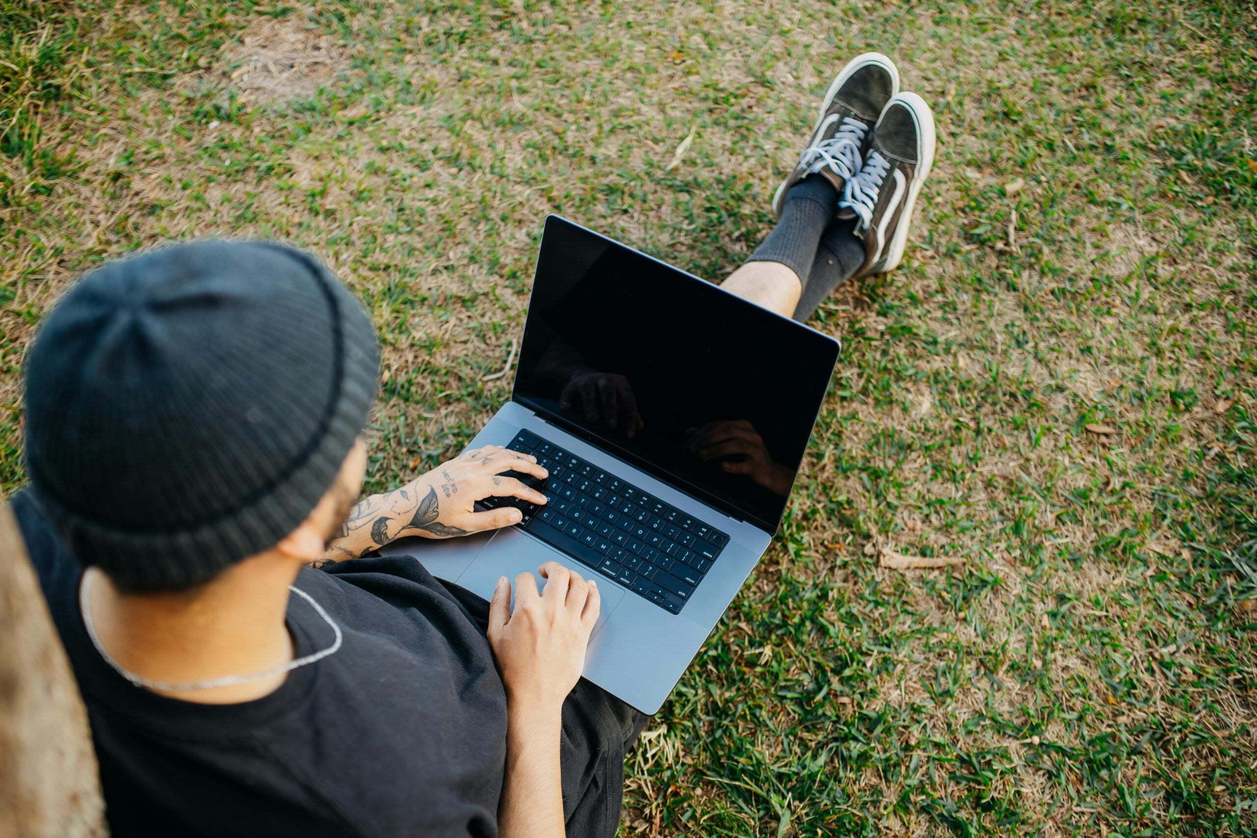 Jobbers.io vs Collective.work – Creative Platform Showdown
