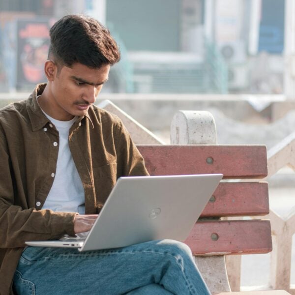 Jobbers.io vs Pangea.app – Student Talent vs Open Market Jobbers.io vs Pangea.app – Student Talent vs Open Market