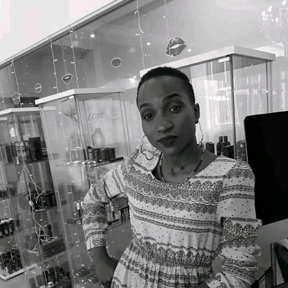 Gloria Nambasa - cover