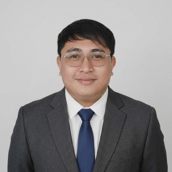 Lester Alover