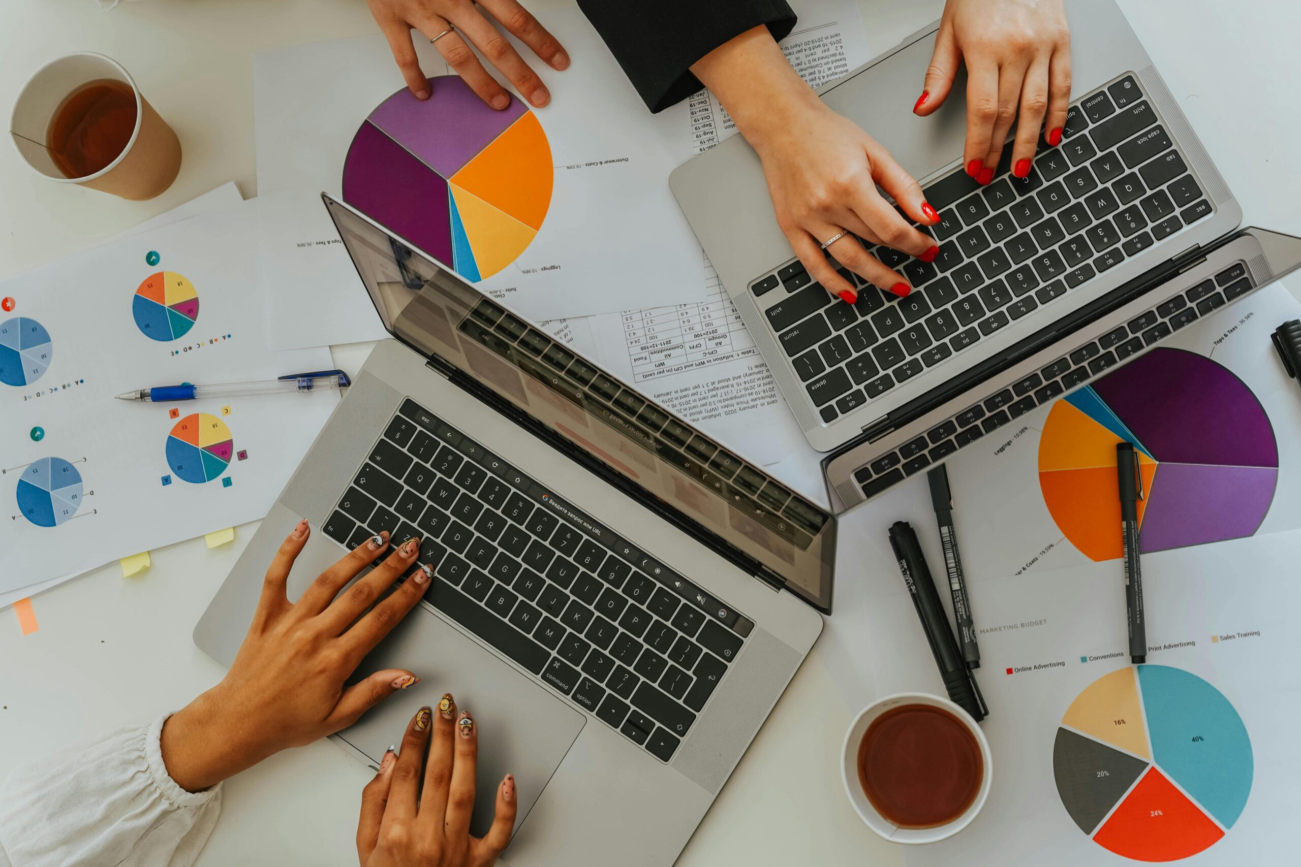 Top Online Services Helping People Work, Study, And Succeed Simultaneously