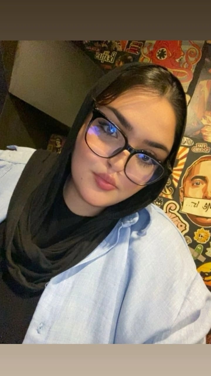 Esra Bourkhis