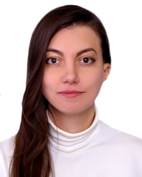 Zoya Nelipovych