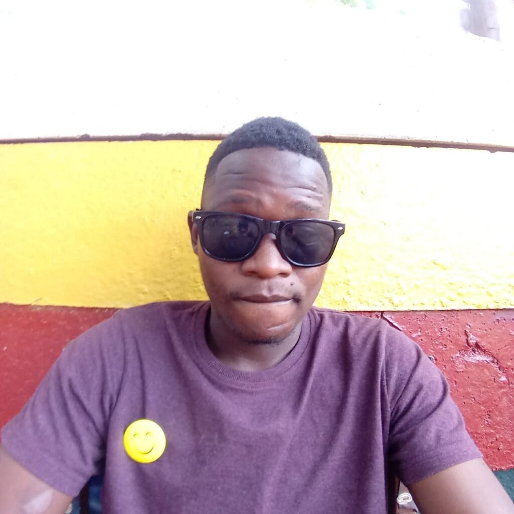 Charles Motlhatlhedi - portfolio - 0
