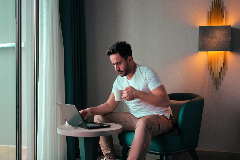 Freelance portfolio: how to build one with zero clients yet