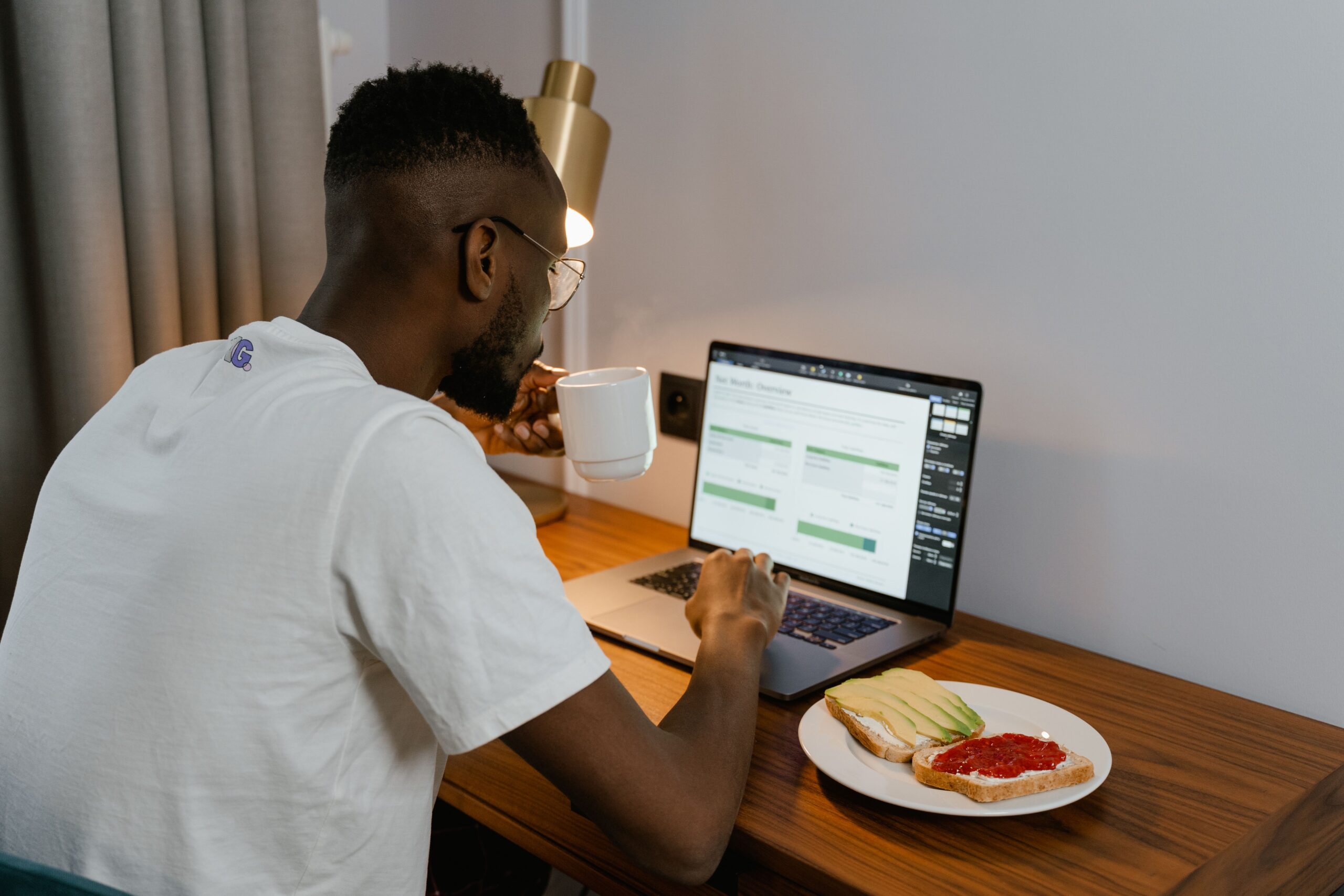 Freelance rate inflation calculator: what should your 2024 rate be in 2026 money?