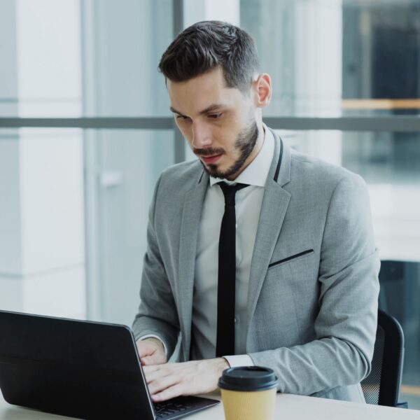 How to hire a freelance SEO specialist: vetting and rate guide How to hire a freelance SEO specialist: vetting and rate guide