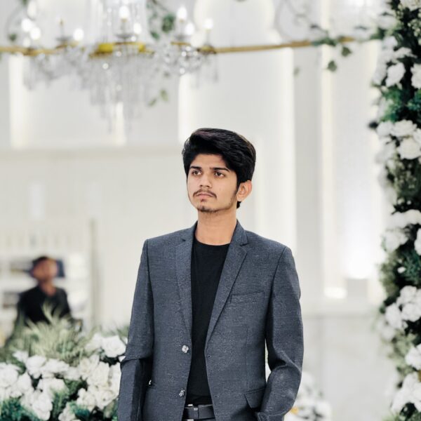 Munim khan