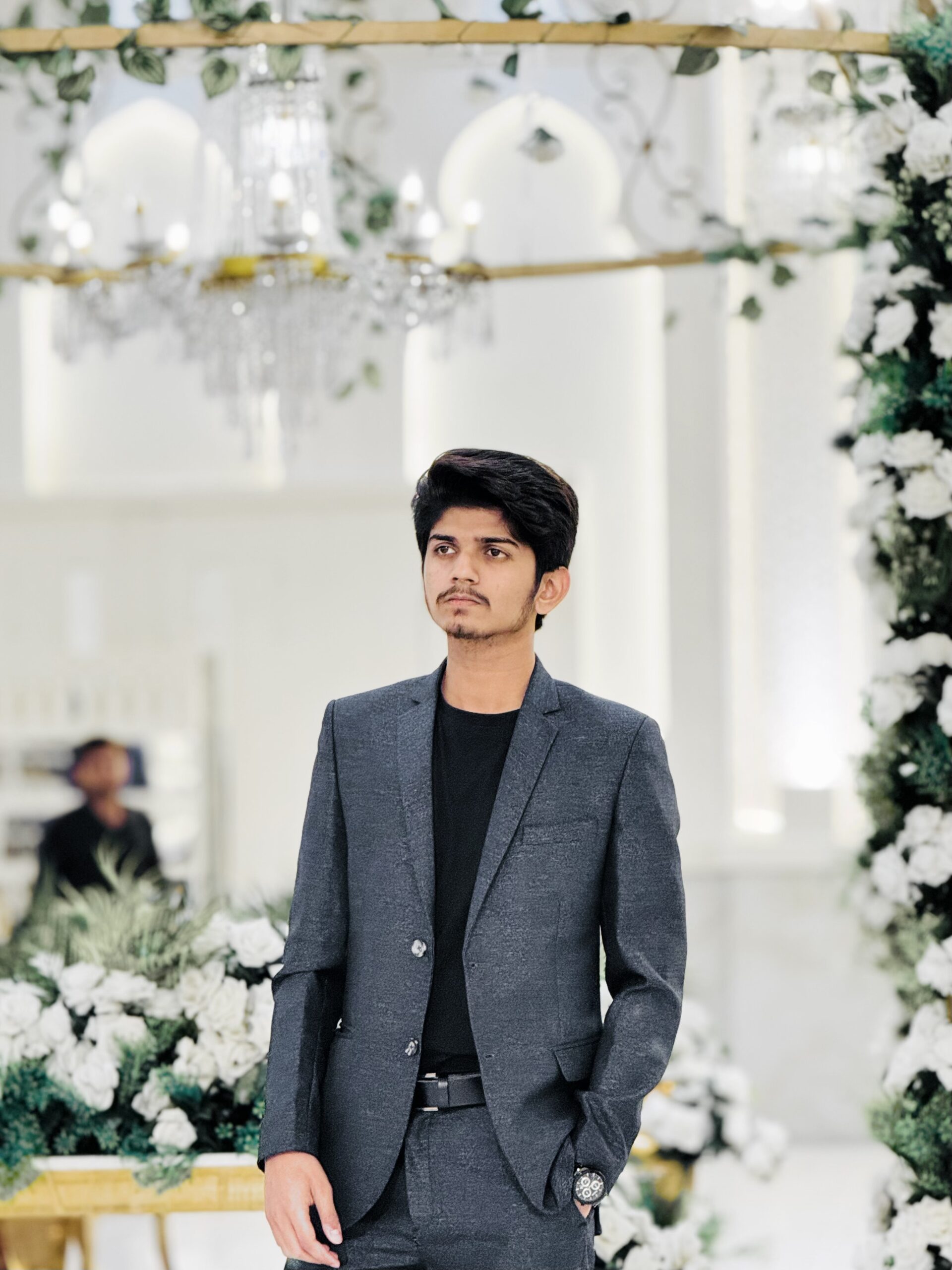 Munim khan