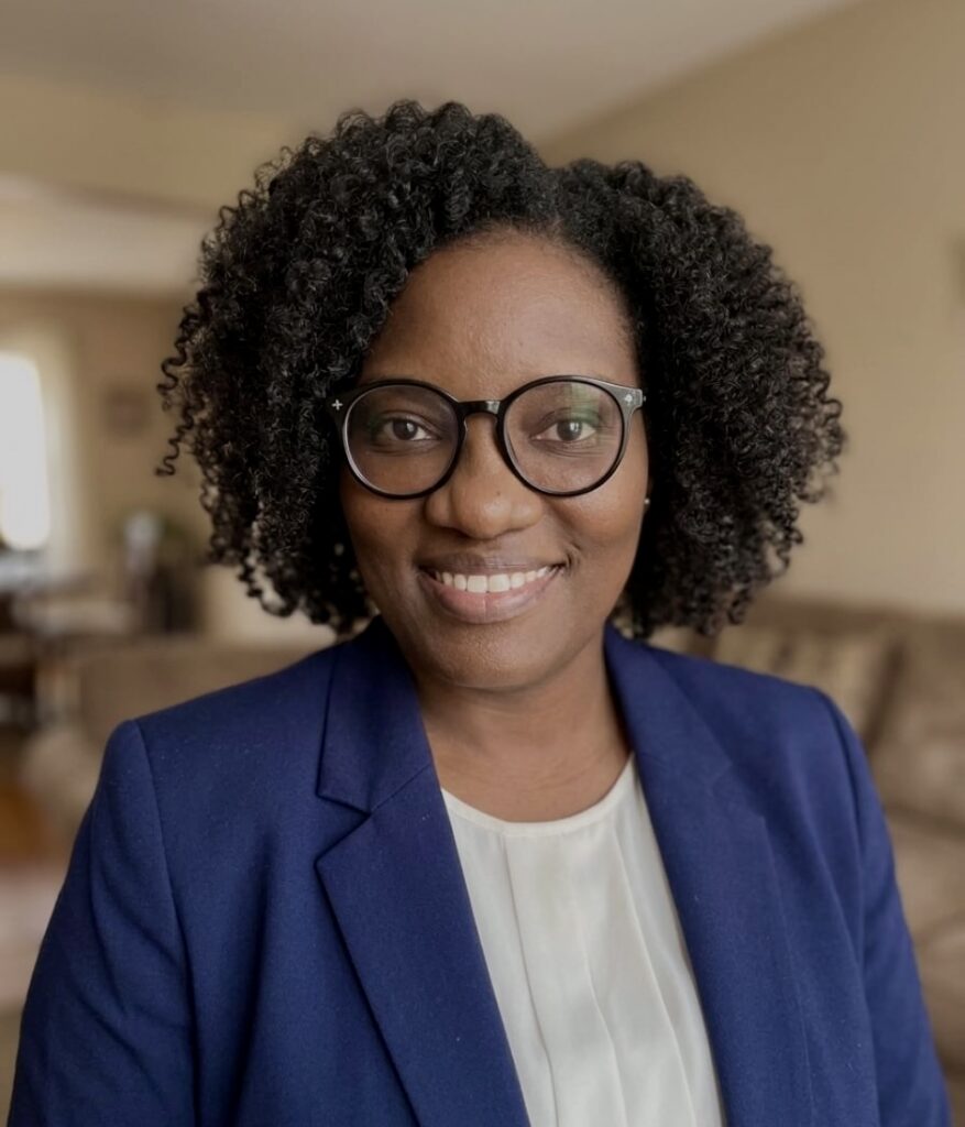 Ruth Chivorese - الغلاف