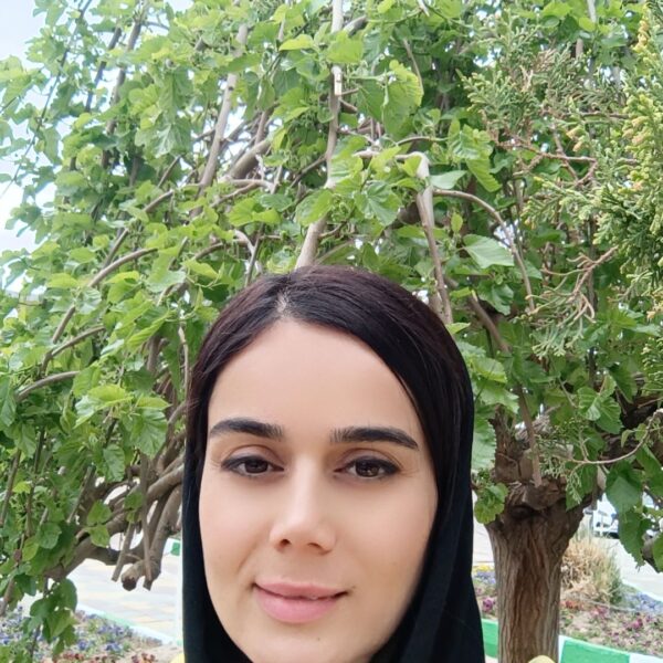 Sara Ahmadi 