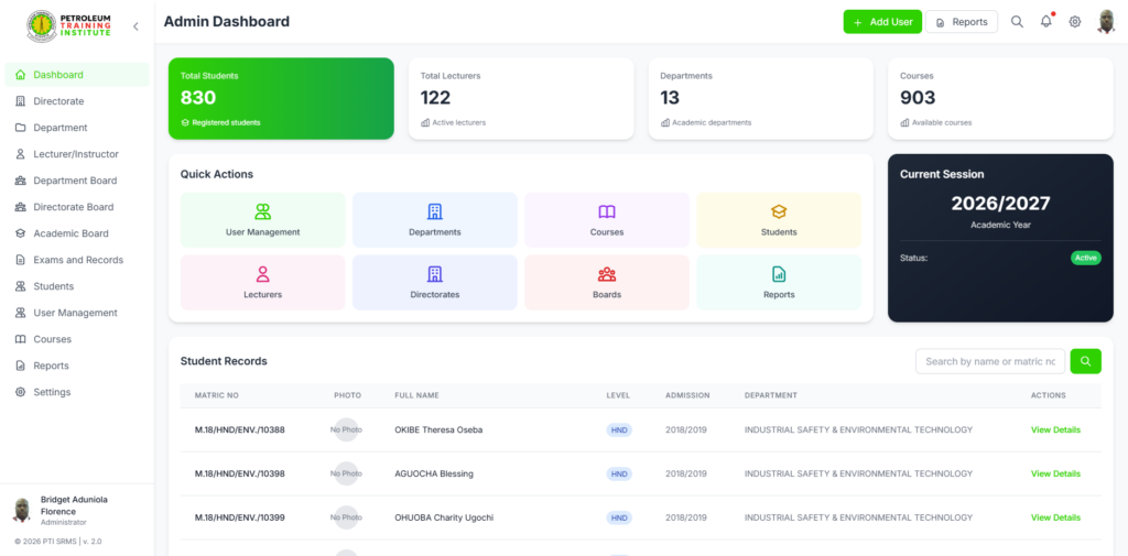 Je vais créer une plateforme SaaS ou une application web de démarrage à partir de zéro - portfolio - 1
