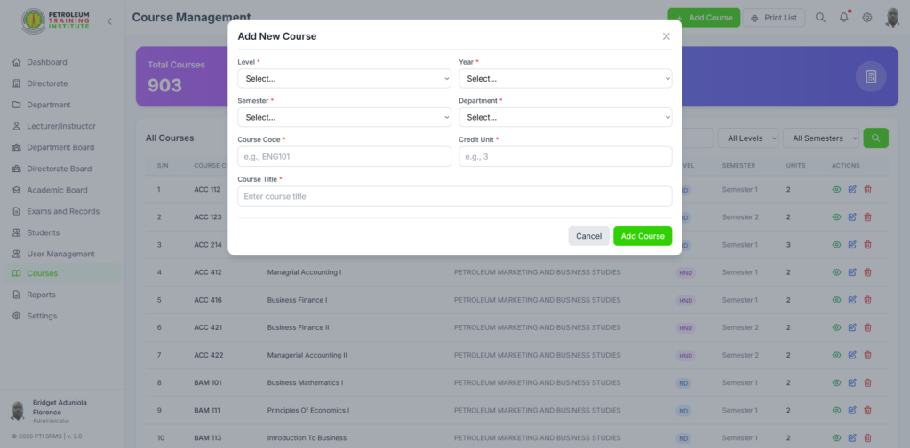Je vais créer une plateforme SaaS ou une application web de démarrage à partir de zéro - portfolio - 2