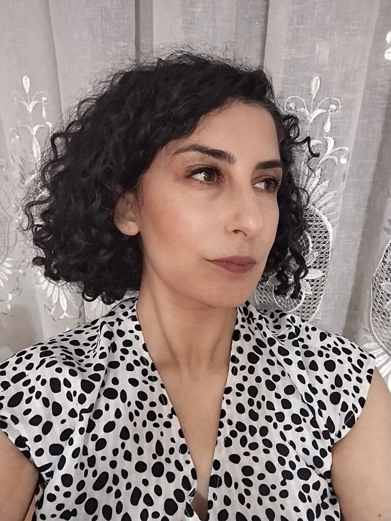 Masi binaee - الغلاف