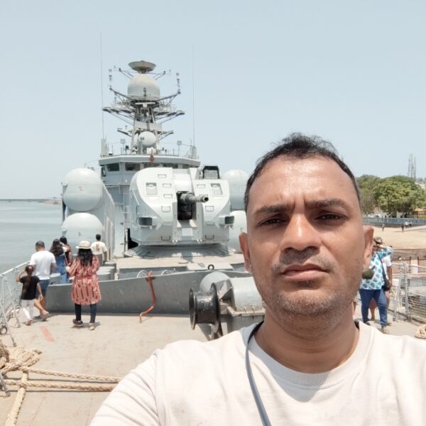 DIPAK Makwana