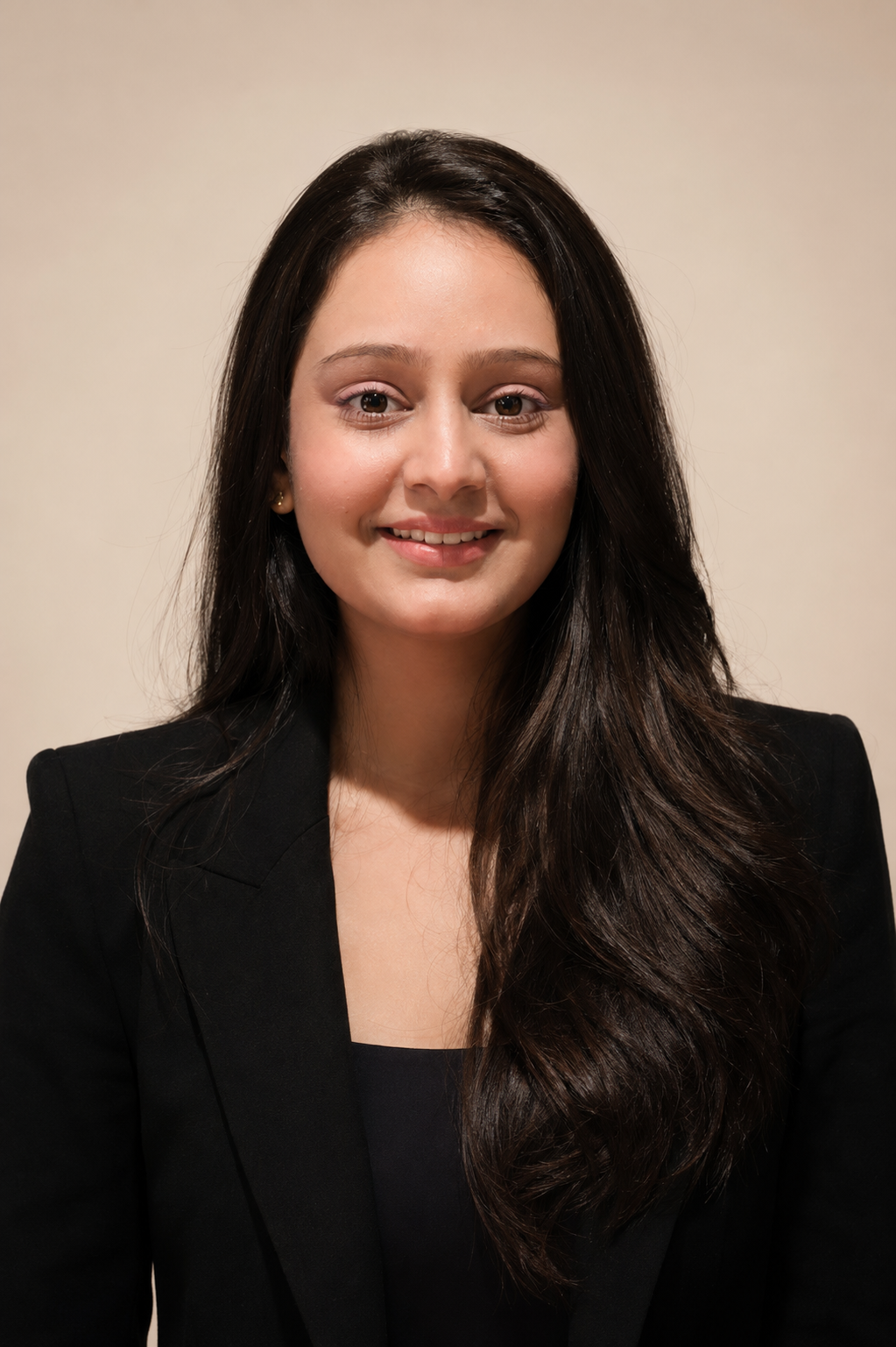 Aniqa  Batool