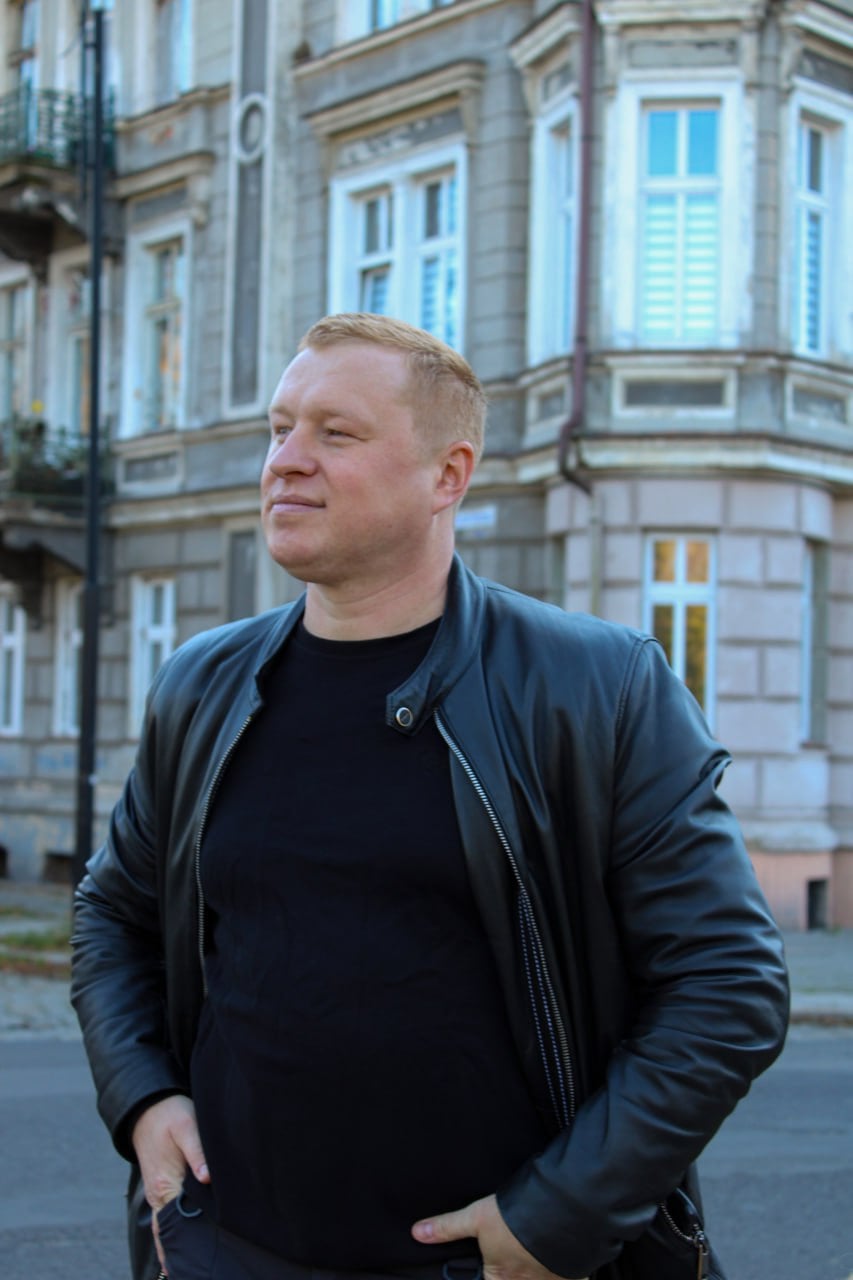 Dmitry Khikhmatulin