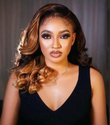 Naomi Duchelle Tcheumani