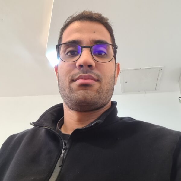 Alireza Borzouei