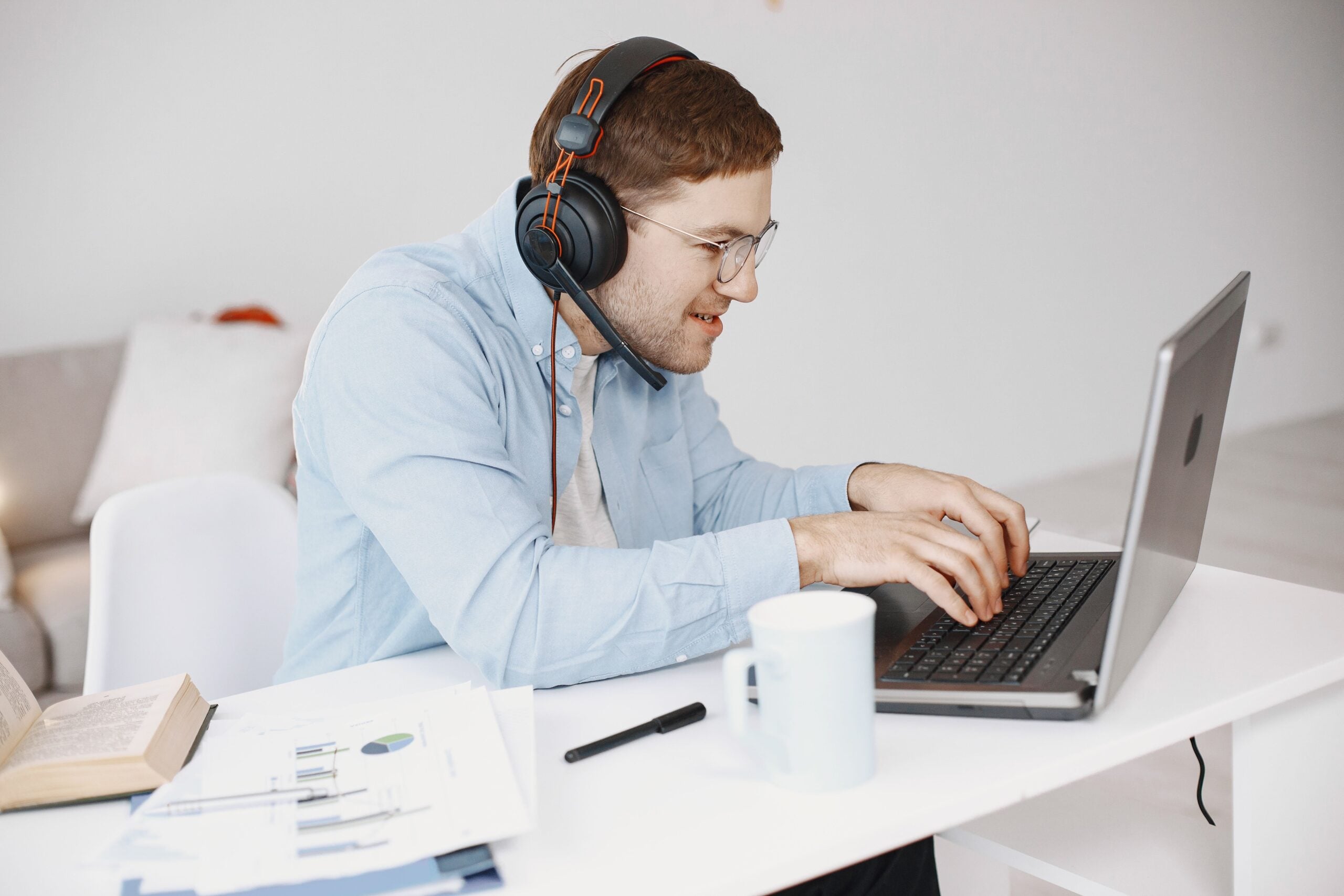 Upwork Vs Linkedin For Finding Clients Where Freelancers Win More Business In 2026