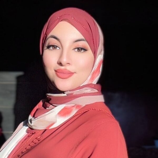 hajar taki