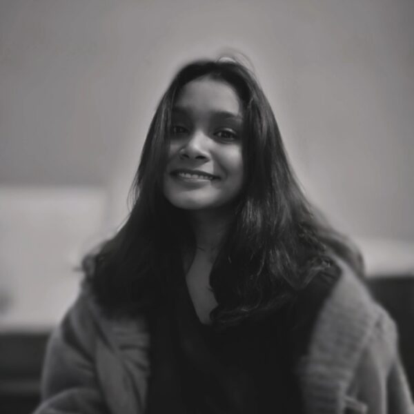 Samia Poushi