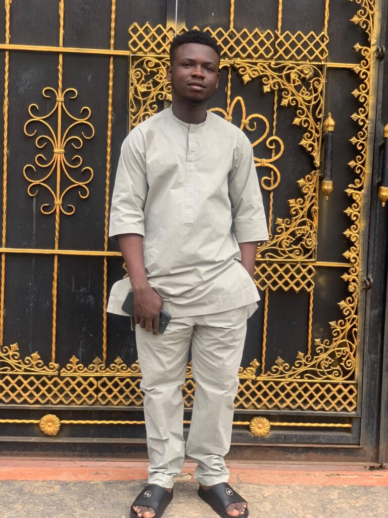 Olamilere fiyiNfoluw Ayomide - portfolio - 0