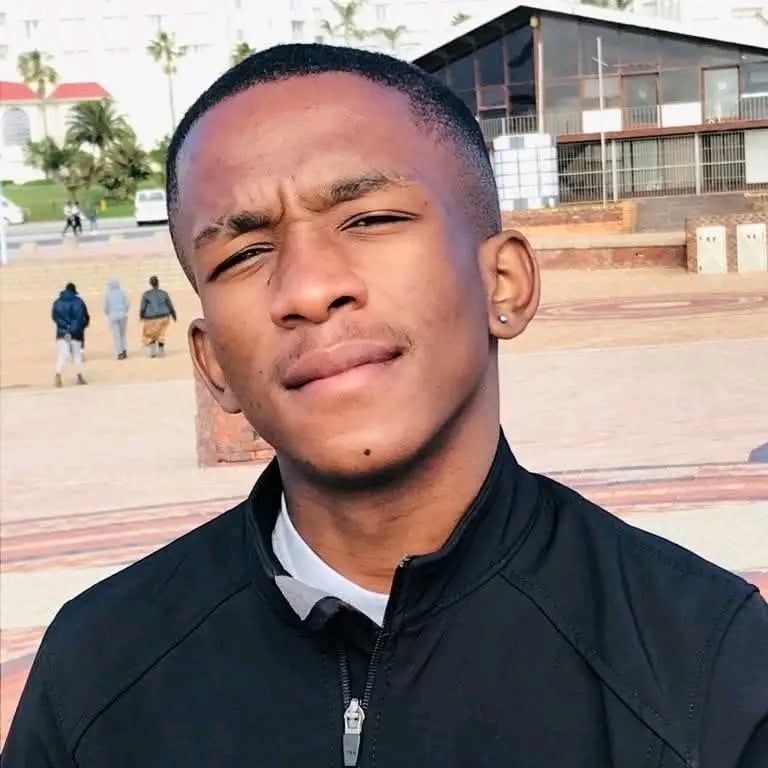 Phikolomzi Soxhifi